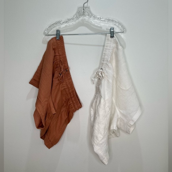 2 Pairs of Linen shorts Size Large - Picture 1 of 13